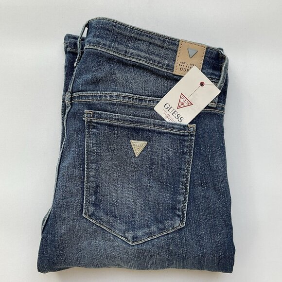 Guess Women’s Low Rise Boot Cut Jeans In Blue Denim Size 27 - Picture 1 of 14